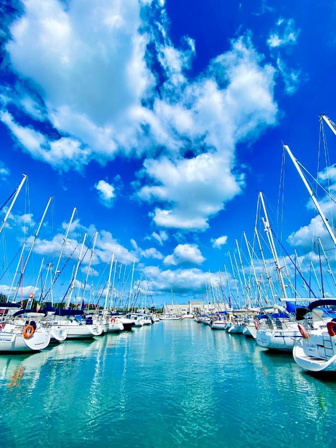 Stay In A Boat - Lisboa Exterior photo